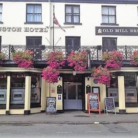 The Wellington Hotel, hotel en Howden