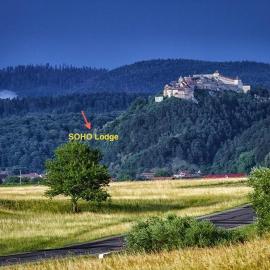 SOHO Lodge Rasnov, hotel a Rîşnov