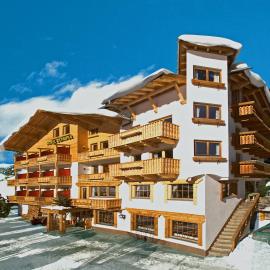 Hotel Olympia, khách sạn ở Pettneu am Arlberg