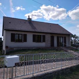 La maison de Jacques, hotel din Villiers-en-Morvan