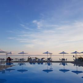 Alkinoos Beach Hotel, hotelli kohteessa Yerakini