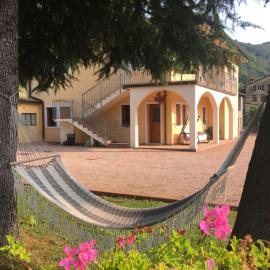 Appartamento da Cristina, hotel v destinácii Conco