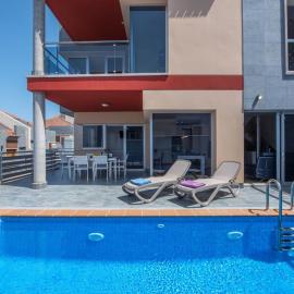 Exclusive villa!! Heated pool !! PRICE Luxury Villa Puerto De la Cruz