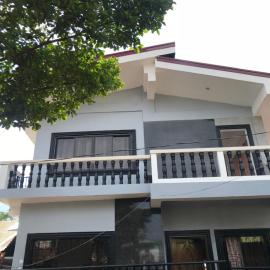 Bangles Homestay – hotel w mieście Coron