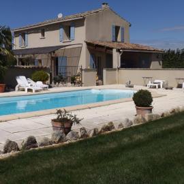 Demeure d'hôtes et Mas Maurice, hôtel à Oppède