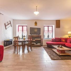 Le Gîte du Lavoir, hotell i Marzy