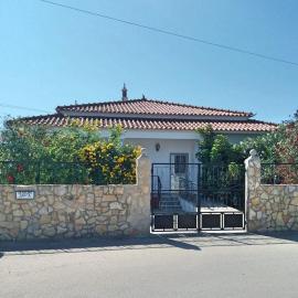 Belamandil Garden ,family holidays ,caminho do torrejao olhao, hotel a Olhão