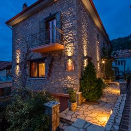 Ξενώνας Οντάς & Spa, hotel u gradu Arahova