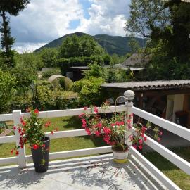 Gîte Les Glycines 68230 TURCKHEIM, hotel in Turckheim