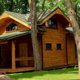 GOL&Wood, hotel a Stepashki
