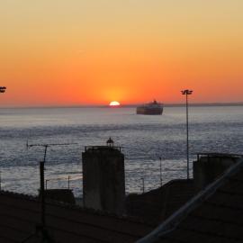 TEJO HOUSE RIVER Lisbon (Cacilhas), ξενοδοχείο σε Almada