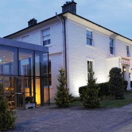 Macdonald Crutherland House, hotell i East Kilbride