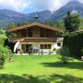 Haus Bella, hotel in Ellmau