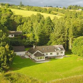High March, hotel in Drumnadrochit