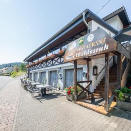 Hotel Restaurant Haus Waldesruh, hotel u gradu Eppenbrunn