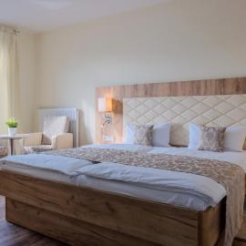 Restaurant & Hotel Storchenklause, hotel a Storkow