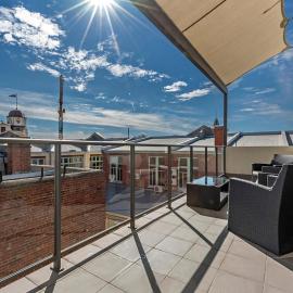 New Haus by Hougoumont Hotel, former Bannister 22