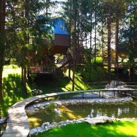 Plitvice Holiday Resort: Grabovac şehrinde bir otel