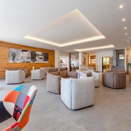 Hotel Cristiania: Madonna di Campiglio'da bir otel