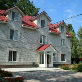 Hotel Tropicana, hotel v destinaci Svitlovodsk