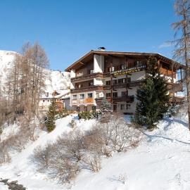 Hotel Garni Bergsonne, hotel u gradu Samnaun