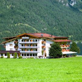 Hotel Bergland, hotel a Pertisau