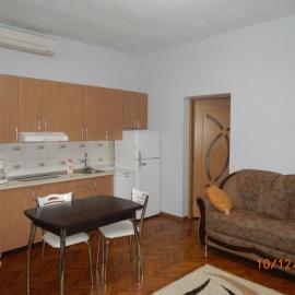 Apartament la casa (2 camere), готель у Тімішоарі