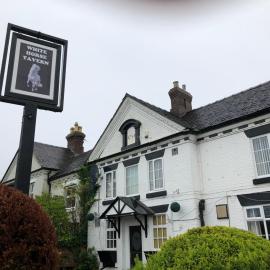 White Horse Tavern, hotel in Telford