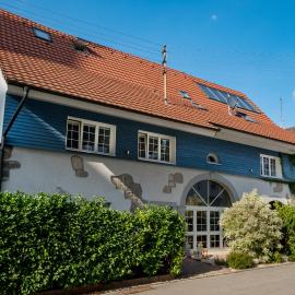 Ferienloft in der blauen Scheune، فندق في بينزن