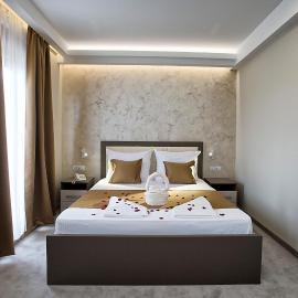 Hotel Fobra، فندق في بودغوريتسا