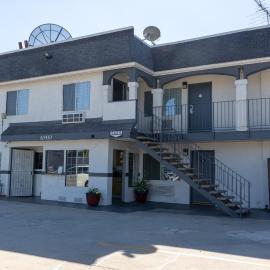 Value Inn Bellflower