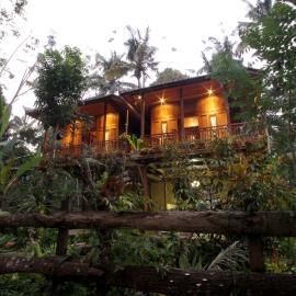 Jungle Joglo, hotel in Tampaksiring