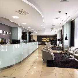 Hotel Tatra, готель у Братиславі