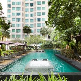 Sora Resort & Suites Sukhumvit, khách sạn ở Bangkok
