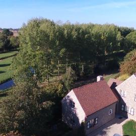 Charmes de Velupont with Wellness, hotel di Braives