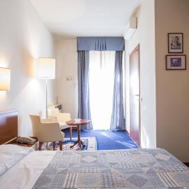 Crespellano में, होटल Hotel Elefante Bianco