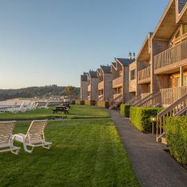 Schooner's Cove Inn, hotel en Cannon Beach