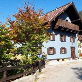 Ferienhaus Alpenglück、Gaichtのホテル