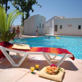 Vacancéole - Les Bastides de Fayence, hotel in Tourrettes