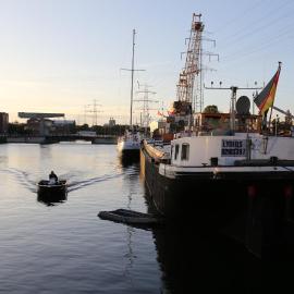 Schiffshotel "Schlafen im Hafen", hotel a Hamburg