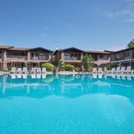 Villaggio Turistico Lugana Marina, hotel Sirmionéban