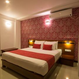Ceyloni City Hotel