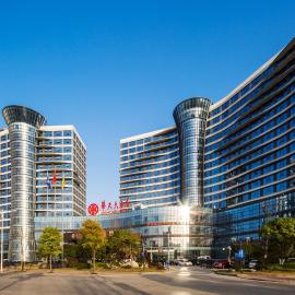 Zhangjiajie Huatian Grand Hotel, хотел в Жангжиаже