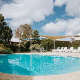 Geographe Cove Resort، فندق في دانسبورو