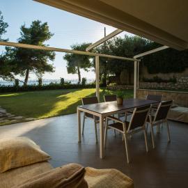 Moriel Seaside Homes Suites, готель у місті Елія