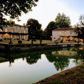 DOMAINE de la PARTOUCIE，孔福朗的飯店