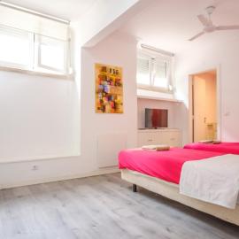 Tagus 5 Colours Suites, hotel v mestu Algés