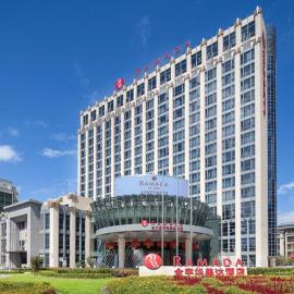 Ramada by Wyndham Taizhou, hotel v destinaci Tiantai