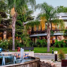 Hacienda Forest View Hotel, хотел в Ма'алот Таршиха