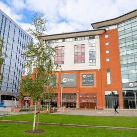 Belgrade Plaza Serviced Apartments, hotel em Coventry